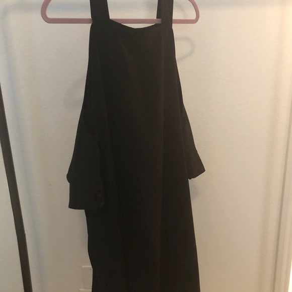 Black shift dress - Picture 3 of 5